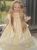 Saba  pop  geweldige mooie  50 cm  alles  porselein 1990, Enlèvement ou Envoi, Comme neuf, Poupée