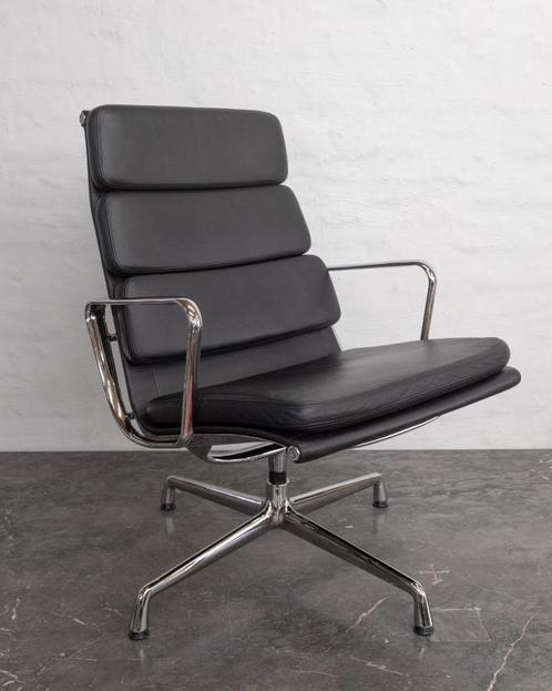 Eames Vitra Soft Pad Aluminium Group EA216, Huis en Inrichting, Stoelen, Zo goed als nieuw, Eén, Stof, Ophalen