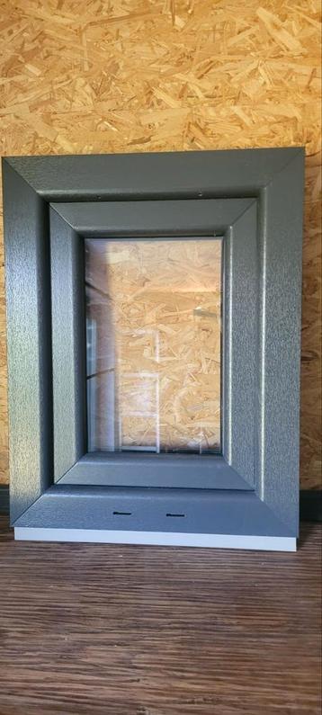 PVC kozijn OB 460 x 590 beschikbaar voor biedingen