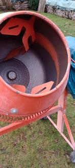 Betonmolen Altrad, Doe-het-zelf en Bouw, Ophalen, Zo goed als nieuw