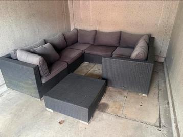 Mooie Loungesets te koop beschikbaar voor biedingen