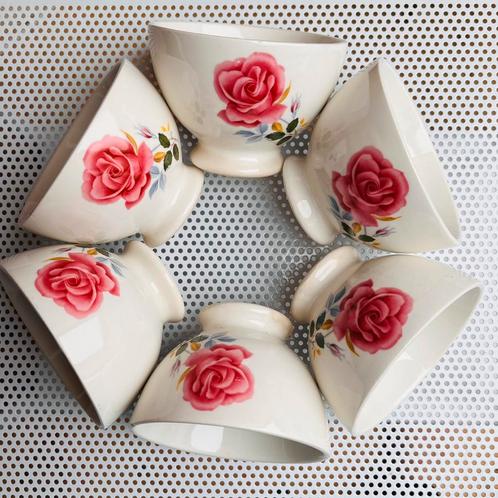 6 kleine spoelkommetjes met roos, Boch, Antiek en Kunst, Antiek | Servies los, Ophalen of Verzenden