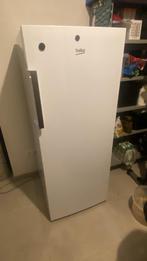 Diepvriezer, Elektronische apparatuur, Zo goed als nieuw, 140 tot 160 cm, Ophalen, Vrieskast