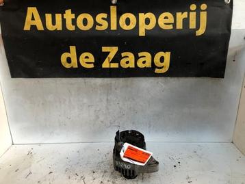 Dynamo van een Fiat 500 beschikbaar voor biedingen