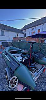 Bateau pneumatique, Sports nautiques & Bateaux, Bateaux de pêche & à console, Enlèvement, Comme neuf