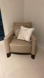 Natuzzi lederen zetel met kussen, Huis en Inrichting, Ophalen, Zo goed als nieuw, Modern ,landelijk
