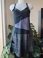 Mode is van jou Jurk maat 42 vintage stijl 2000 Y2k, Kleding | Dames, Jurken, Ophalen of Verzenden, Zo goed als nieuw