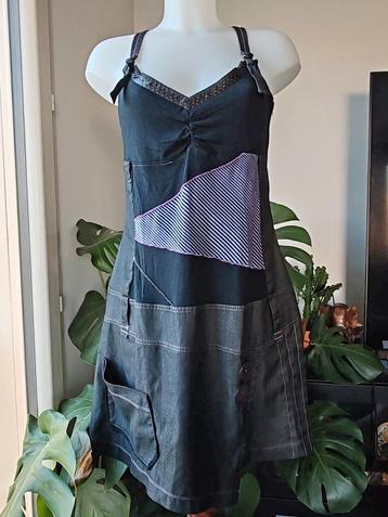 Mode is van jou Jurk maat 42 vintage stijl 2000 Y2k beschikbaar voor biedingen