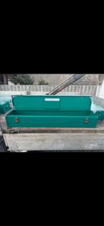 IJzeren kist, Ophalen, Zo goed als nieuw