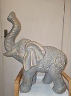 Statue éléphant, Enlèvement, Comme neuf