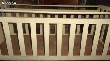 houten babybed voor kinderen 135/60  beschikbaar voor biedingen