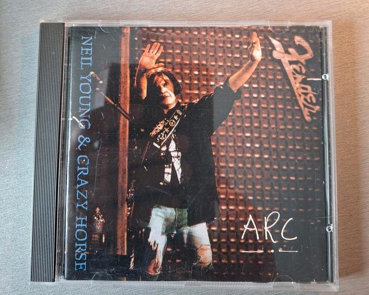 Cd. Neil Young.  Arc., Cd's en Dvd's, Cd's | Rock, Gebruikt, Ophalen of Verzenden