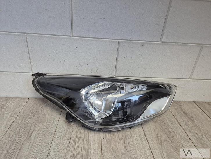 Ford Ka plus Ka+ 2014 - 2020 koplamp rechts met krasje €150, Auto-onderdelen, Verlichting, Ford, Gebruikt, Ophalen of Verzenden