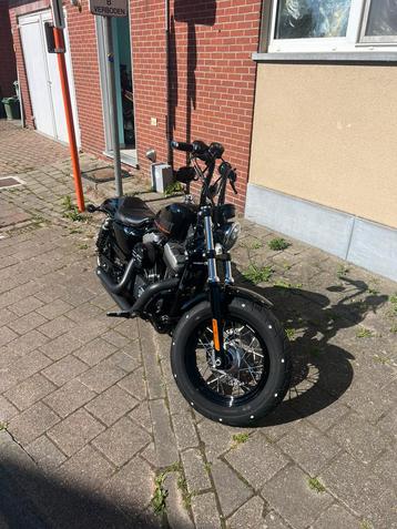 Forty eight 1200  beschikbaar voor biedingen