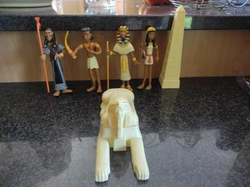 6 figurines Papyrus