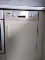 Inbouwvaatwas Miele (breedte 45 cm) te koop, Elektronische apparatuur, Ophalen, Gebruikt, Inbouw, 45 tot 60 cm