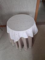 Bijzettafel in hout rond, Ophalen, Minder dan 55 cm, Rond, Zo goed als nieuw