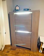 GRATIS Wandkast / Buffetkast / Kast 4 schabben, Huis en Inrichting, Kasten | Wandmeubels, Ophalen, Gebruikt