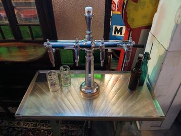Biertap 4 kraans met zinken lekblad beschikbaar voor biedingen