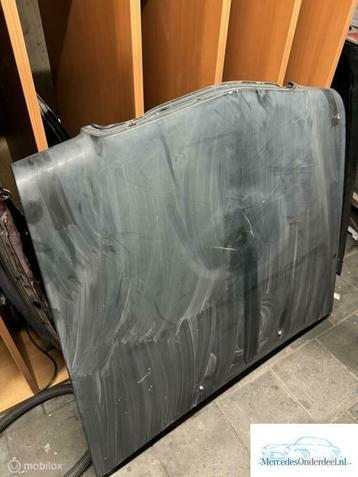 W115 W114 Motorkap motor kap beschikbaar voor biedingen