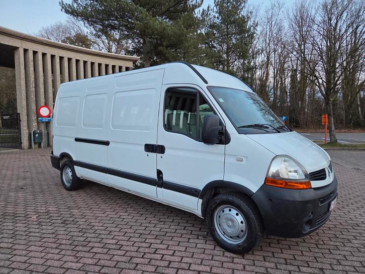 Renault Master 2.5dci L3h2
Automatic

diesel Euro4
Bj.2009, Auto's, Bestelwagens en Lichte vracht, Particulier, Airconditioning