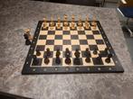 Schaakset hout  zwart/wit wedstrijd formaat, Hobby en Vrije tijd, Ophalen of Verzenden, Zo goed als nieuw