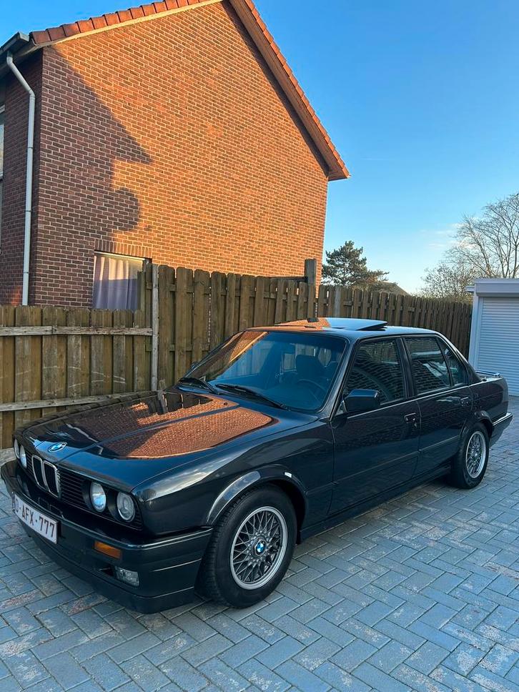 Bmw 320i, Auto's, BMW, Particulier, 3 Reeks, Bluetooth, Boordcomputer, Centrale vergrendeling, Elektrische buitenspiegels, Lichtmetalen velgen