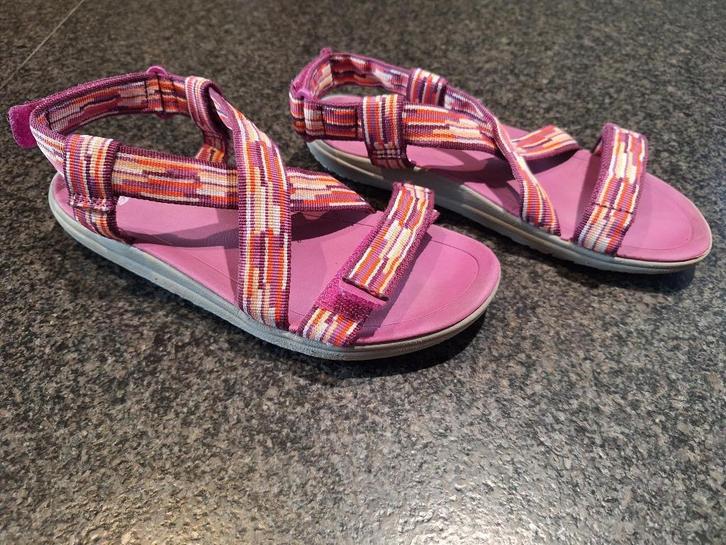 Water/Strand - Sandalen Teva maat 36, Kinderen en Baby's, Kinderkleding | Schoenen en Sokken, Zo goed als nieuw, Overige typen