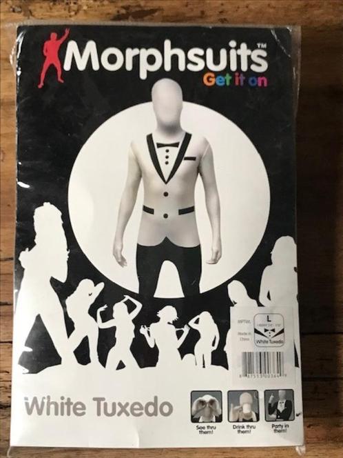 White tuxedo costume by Morphsuits, Hobby en Vrije tijd, Kostuums, Theaterbenodigdheden en LARP, Zo goed als nieuw, Bovenkleding