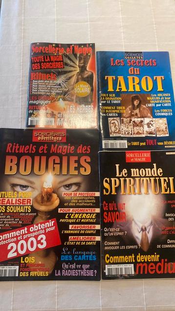 Lot de 4 revues tarot, spirituel, bougies, sorcellerie