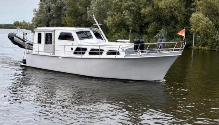 Verhoef kruiser, Watersport en Boten, Motorboten en Motorjachten, Gebruikt, Staal, 6 tot 9 meter, Diesel, Binnenboordmotor, 30 tot 50 pk