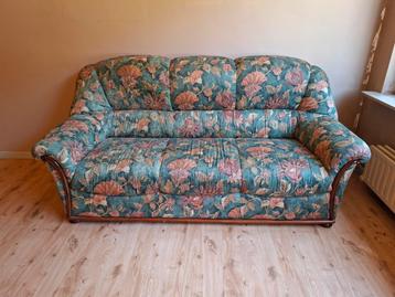 Gratis oude zetel beschikbaar voor biedingen