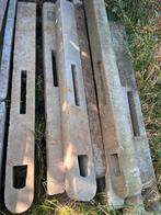 Stevige betonnen palen voor hek, Ophalen, Gebruikt, Palen