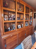 Mooie vitrine kast in Teak weg wegens verhuis, Huis en Inrichting, Kasten | Buffetkasten, Ophalen, Teakhout