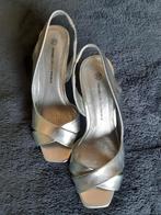 Open schoenen zilverkleur in maat 37, Kleding | Dames, Schoenen, Nieuw, Ophalen of Verzenden, Schoenen met hoge hakken, 3 suisses