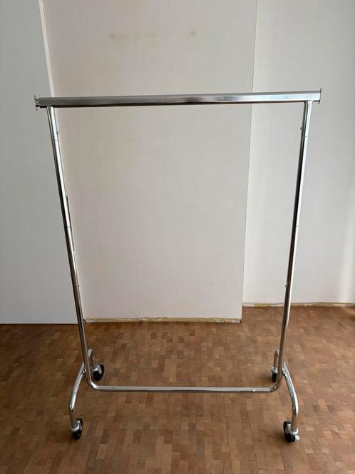 Kledingrek op Wieltjes - 2 stuks, Kleding | Dames, Kledingrekken, Zo goed als nieuw, Ophalen