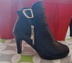 Enkellaarzen 15euro maat 37 /36.5, Enlèvement ou Envoi, Neuf