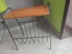 Vintage table porte-journaux années 70, Ophalen, Gebruikt