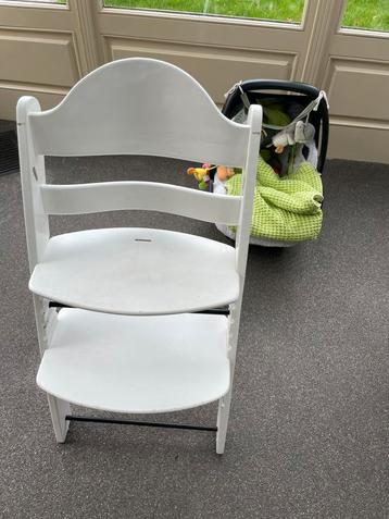 Tripp-trapp kinder eetstoel beschikbaar voor biedingen