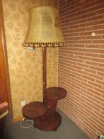 vintage staande lamp met tafeltjes, Enlèvement