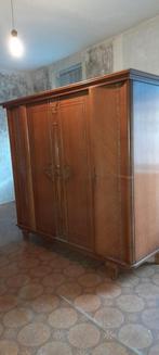 Vintage kleerkast en commode met spiegel, Antiek en Kunst, Ophalen