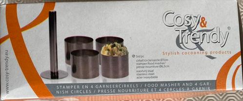 Cosy & Trendy - lot de 4 cercles de garniture + tampon, Maison & Meubles, Cuisine | Ustensiles de cuisine, Neuf, Enlèvement ou Envoi