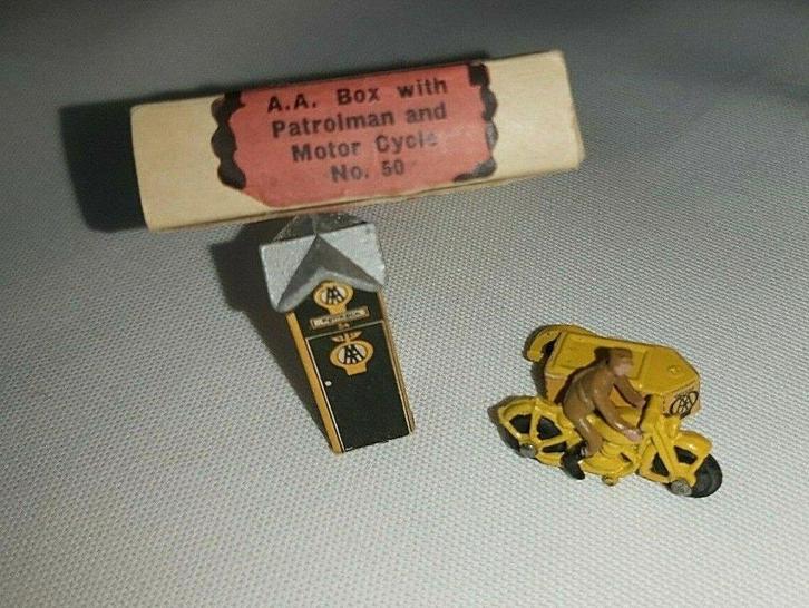 Master Models n50 Patrolman+moto + boîte original., Collections, Jouets miniatures, Comme neuf, Enlèvement ou Envoi