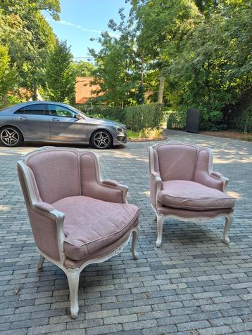 Prachtige fauteuils in perfecte staat beschikbaar voor biedingen