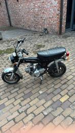 Honda dax skyteam (met werk), Fietsen en Brommers, Brommers | Honda, Ophalen, Gebruikt, Klasse B (45 km/u), 4 versnellingen