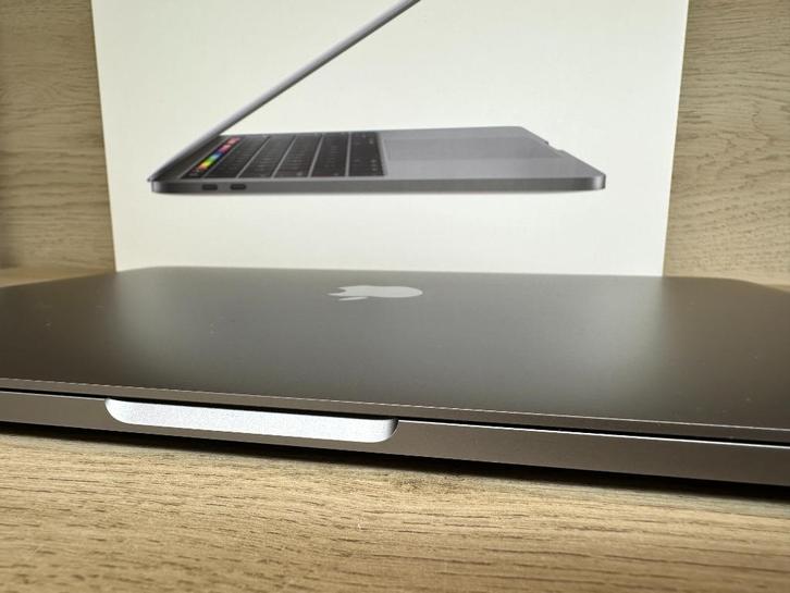 Apple MacBook Pro 13" (comme neuf), Computers en Software, Apple Macbooks, Zo goed als nieuw, MacBook Pro, 13 inch, 256 GB, Azerty