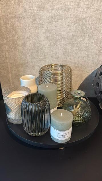 Decoratieschotel beschikbaar voor biedingen