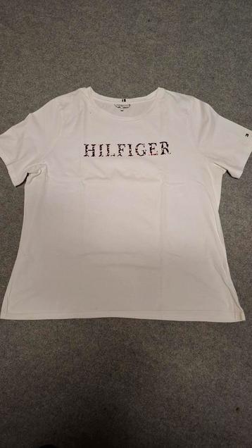 Dames t- Shirt Tommy Hilfiger 3XL (nieuwstaat) beschikbaar voor biedingen