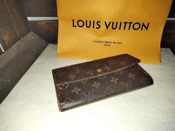 Louis Vuitton Long Wallet Sarah Trifold beschikbaar voor biedingen