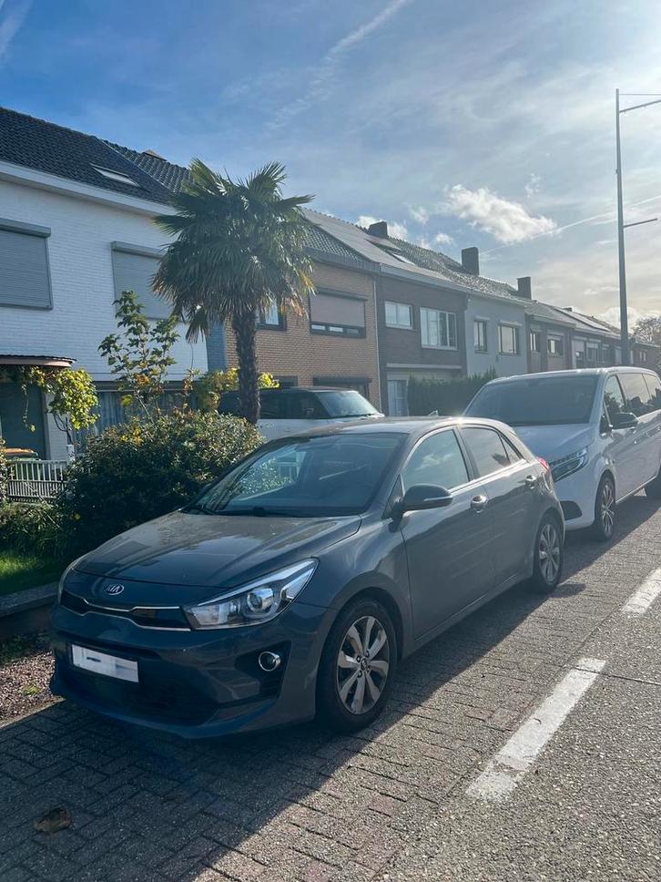 Kia rio 2022 automaat, Auto's, Kia, Particulier, Rio, 360° camera, ABS, Achteruitrijcamera, Adaptieve lichten, Adaptive Cruise Control